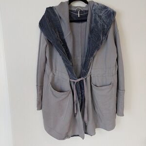 Free People Snap Hood Velvet Trim Oversized Drawstring Wrap Jacket Size‎ XS